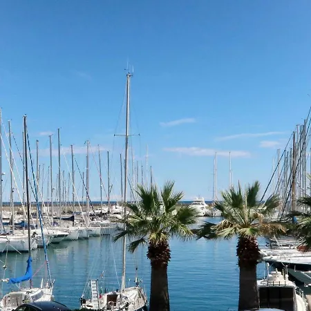 Locazione Turistica Marina Degli Aregai *